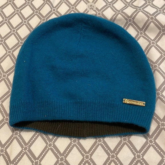Michale Kors teal beanie - Picture 3 of 4